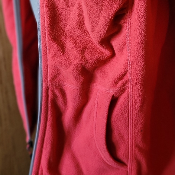 Pink and Grey Zip Up North Face Fleece - Picture 2 of 6
